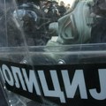 Interventna brigada probila građansku blokadu policijske stanice Voždovac