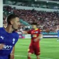 (VIDEO) Sergej iskoristio glupost golmana pa se nasmejao