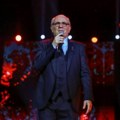 Spektakularna završnica: Željko Samardžić tri puta zapevao u Sava centru, publika oduševljena (foto)
