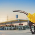 Skuplji i dizel i benzin, loše vesti za vozače! Ovo su nove cene goriva