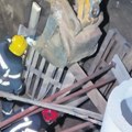 Више од седам сати спасавао затрпане раднике