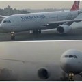 Avion se zapalio prilikom sletanja na aerodrom u Nepalu! U letelici bilo skoro 300 ljudi, evakuacija krenula čim su izbili…