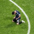 Čuveni britanski novinar na stubu srama zbog Mesija! Da li je moguće da je baš ovo napisao?! Teška bruka - Argentinac mu je…