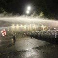 Haos u Gruziji: Besne protesti na ulicama, poslanici se sukobili u parlamentu zbog kontroverznog "ruskog zakona" (foto, video)