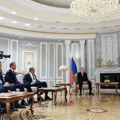 Putin: Iako ima neprijateljski stav, Zapadu neće poći za rukom da spreči razvoj Rusije i Belorusije