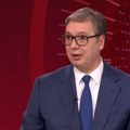 Vučić poručio da obustave rada neće biti „makar smenili svakog direktora u Srbiji“