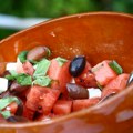 Brzo i lako, a fino: Salata s lubenicom i fetom