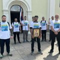 Petorica dečaka u Srbiji bore se za šansu da odrastu: Ovi ljudi velikog srca pešačili su 35 km da im pomognu