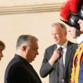 Orban se sastao sa papom Lavom XIV u Vatikanu, u planu radni sastanak sa Đorđom Meloni