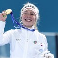 Frančeska Lolobriđida osvojila zlato u brzom klizanju na 3.000 metara na OZI
