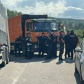 Neprospavana i teška noć za meštane: Telima čuvaju deponiju Goveđak, sa druge strane Sjenica se guši u smeću – neophodno hitno…
