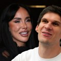 Aleksandra Subotić u zagrljaju Bobija Marjanovića: Objavila zajedničku sliku i zbog jednog detalja usijala mreže: "Prvi put u…