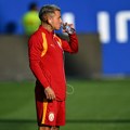 "Došao sam da završim šta sam započeo!" Manijak proganja slavnog fudbalera! Izašao je iz zatvora, pronašao ga i poslao jezivu…