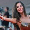 Vratila se nakon 5 meseci pauze i objavila seriju brutalnih fotki: Da li je ona najseksi Balkanka? (FOTO)