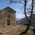 Eparhija i opština Trgovište razgovarali o osvetljenju crkve na Vražjem kamenu