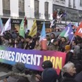 „Akcija za mir“: Parižani protiv pomoći Ukrajine i za izlazak Francuske iz NATO /video/