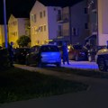 Muškarac sebi presudio pištoljem nasred ulice Užas u Novom Sadu: Komšije čule pucnje, pa zatekli telo (foto, video)