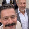 Milan Vasić baš danas na Krstovdan krstio sina, i to na Kosovu, kum Milan Kalinić stigao u Gračanicu