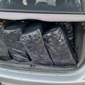 U automobilu prevozio 130 kilograma duvana bez akcize, oštetio državni budžet za 1.076.660 dinara