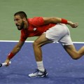 Tenis ovo ne pamti: O potezu Bosanca bruji ceo svet, a on pokušava da se "opere"