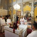 Održana Sveta arhijerejska Liturgija u Srbobranu: Veroučitelj Bojan Nikolić imenovan za đakona