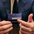 Vučić pokazao studentsku platnu karticu - prijave od 13. novembra (video)