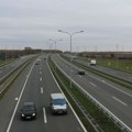 Pojačan saobraćaj na auto-putu ka Vranju, na prelazu Preševo se čeka tri sata
