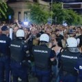 Deo opozicije u Kragujevcu bojkotuje rad lokalne skupštine, tvrde da im je mesto uz građane na ulici