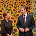 "Danas očekujem važne sastanke": Vučić stigao na 7. samit epz, dočekala ga premijerka Danske Mete Frederiksen (video)