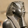 Holandija vraća Egiptu ukradenu skulpturu staru 3.500 godina