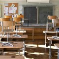 Zamenjeni podovi u svim učionicama OŠ "Slobodan Bajić Paja"