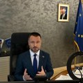 Apostolović: Predlog Vučića i Rame treba da bude podržan u EU, stav Marte Kos nekorektan