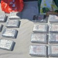 MUP: Zaplenjeno 17 kilograma kokaina, uhapšene tri osobe