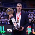 "Ovo je za Duleta i mog kuma koji je preminuo": Jovanović na ivici suza posle titule, rekao šta mu leži na srcu