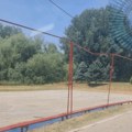 Niški naprednjaci da vrate deci golove na igralištu u Trupalu, koje su posekli zbog šatora!