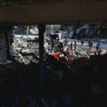 Zdravstveni zvaničnici: U izraelskim napadima na Gazu poginulo troje dece i šestoro odraslih