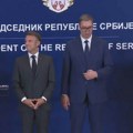 Francuski portal: Makron u odnosu na Srbiju ide u kontra smeru od EU