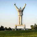 Najveći spomenik Hrvatu nalazi se u Srbiji: Osnovna škola u Divcima nosi njegovo ime, a mnogi ni ne znaju ko je