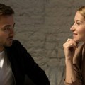 Da li muškarce više privlače žene koje ih ignorišu? Psiholog otkriva koliko "hladnoća" zaista pali