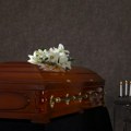 Sve veći broj tela koja niko ne preuzima: Troškovi sahrane u Kanadi za mnoge previsoki