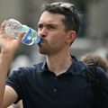 Skrivene opasnosti pijenja tople vode iz plastične flašice
