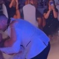 Trudna pevačica se udala u tajnosti Organizovano bajkovito venčanje, blistala u venčanicama (video)