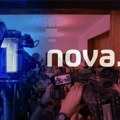 „Pogubna praksa“ i „korak do potpunog mraka“: Novinarska udruženja o dogovoru Telekoma i United grupe o smeni direktorke…