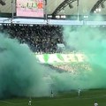 Ludnica u Bundesligi, šest golova i nadoknada od 14 minuta! Bakljada, prekidi, šok u poslednjim trenucima