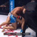 Spektakularna pobeda srpskog MMA borca! "Strongmen" iz Engleske nije znao šta ga je snašlo - Stošić ga ubacio u mašinu! Sudija…