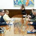 Vučić sa generalom Grinkevičem: Dijalog jedini put ka očuvanju stabilnosti u regionu