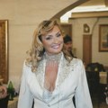 Svi misle da je Sneki najviša pevačica na estradi, a ovo je istina (FOTO)