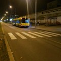 Autom pokosio devojku (23) na pešačkom prelazu! Stravična nesreća na Novom Beogradu, za volanom bio stariji čovek!