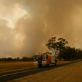 Toplotni val zahvatio Australiju, prijete šumski požari