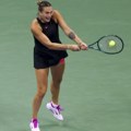 Sabalenka se prošetala pored Ćinven Dženg za polufinale Ju-Es opena